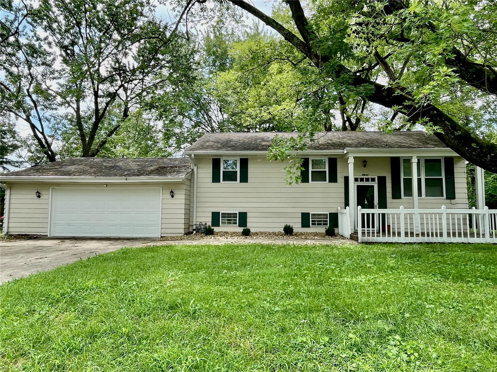 9637 Ridge Heights Road Fairview Heights, IL 62208 - Photo 1 of 35 Gallery Image 1
