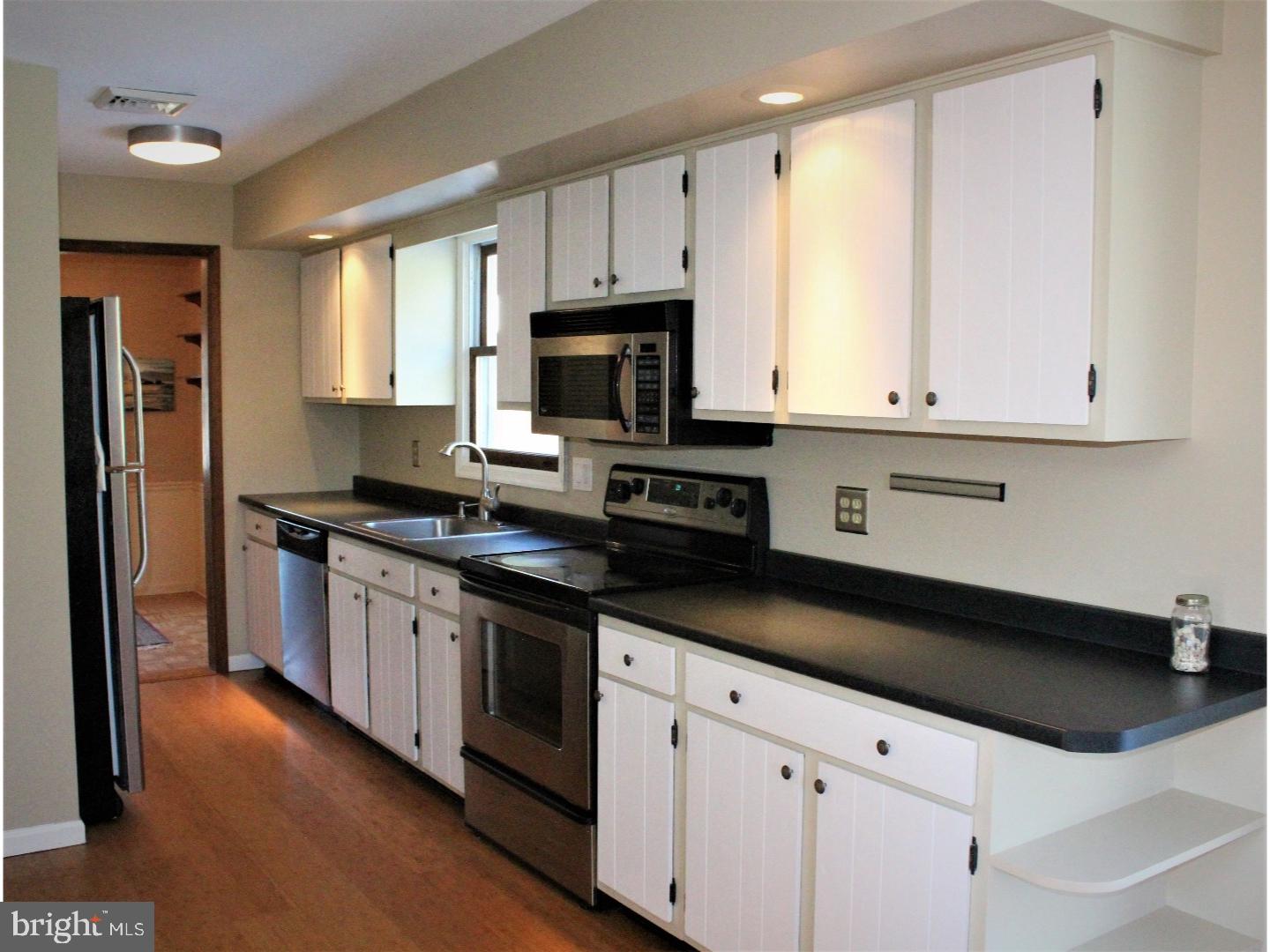 316 South Perkasie Road Perkasie, PA 18944 - Photo 5 of 23 Kitchen
