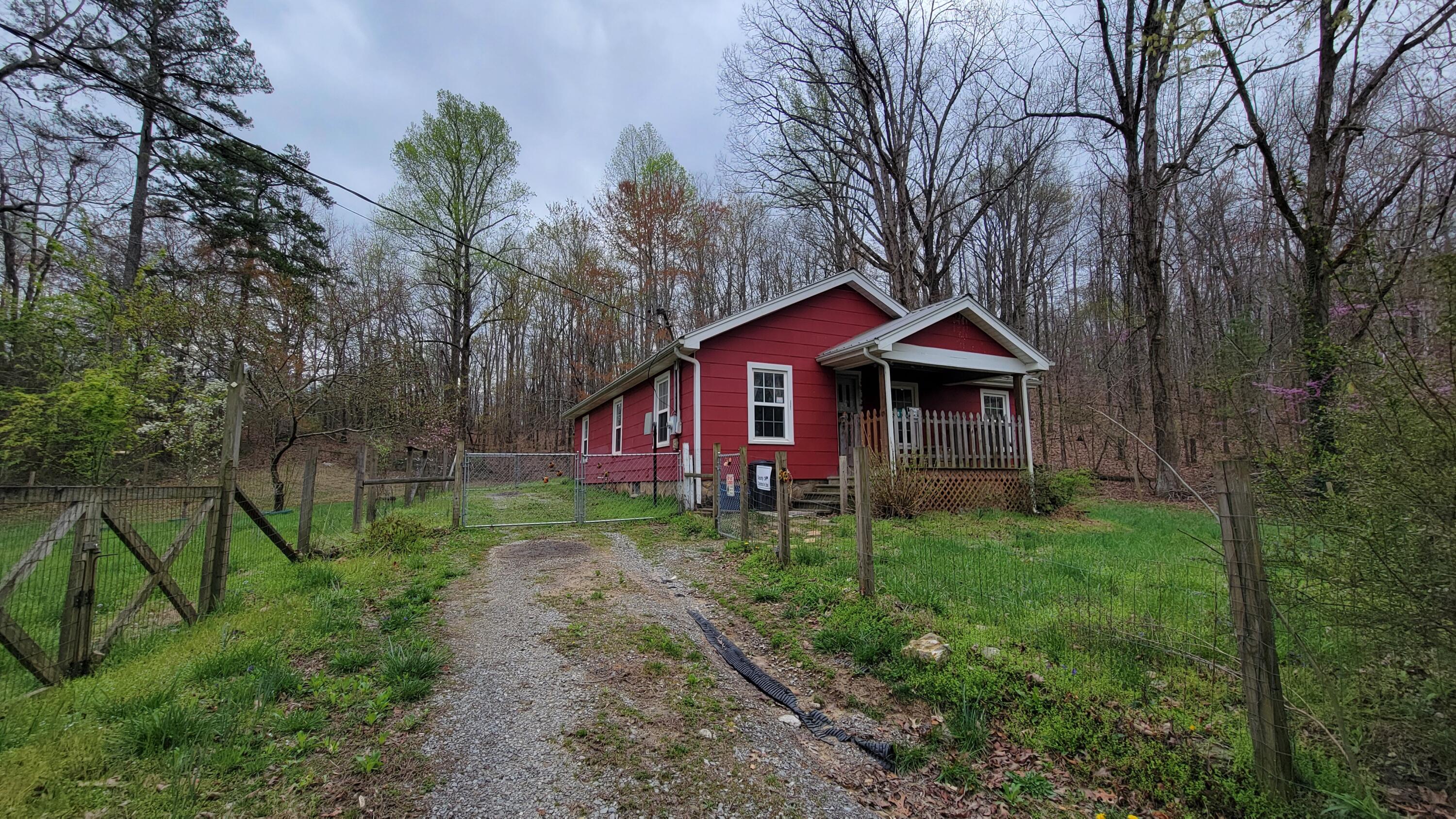 2881 Shut In Gap Road Spring City, TN 37381 - Photo 5 of 38 20250402_120942
