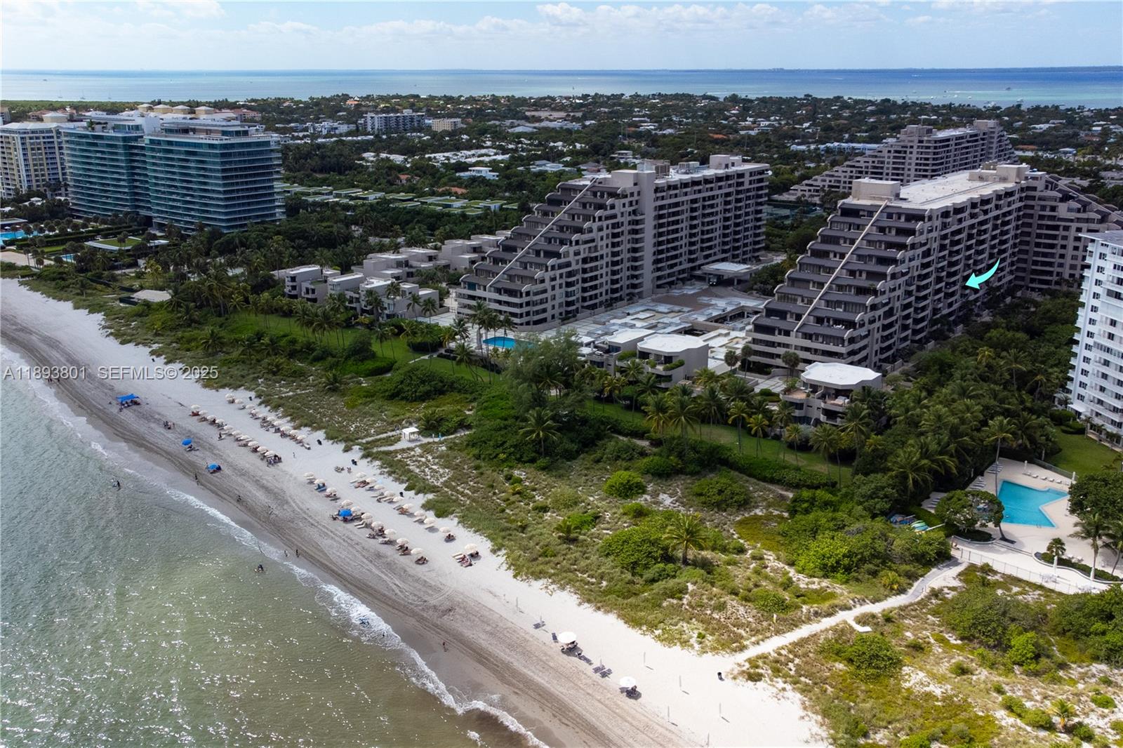 251 Crandon Boulevard, Unit 441 Key Biscayne, FL 33149 - Photo 4 of 28 a view of a city