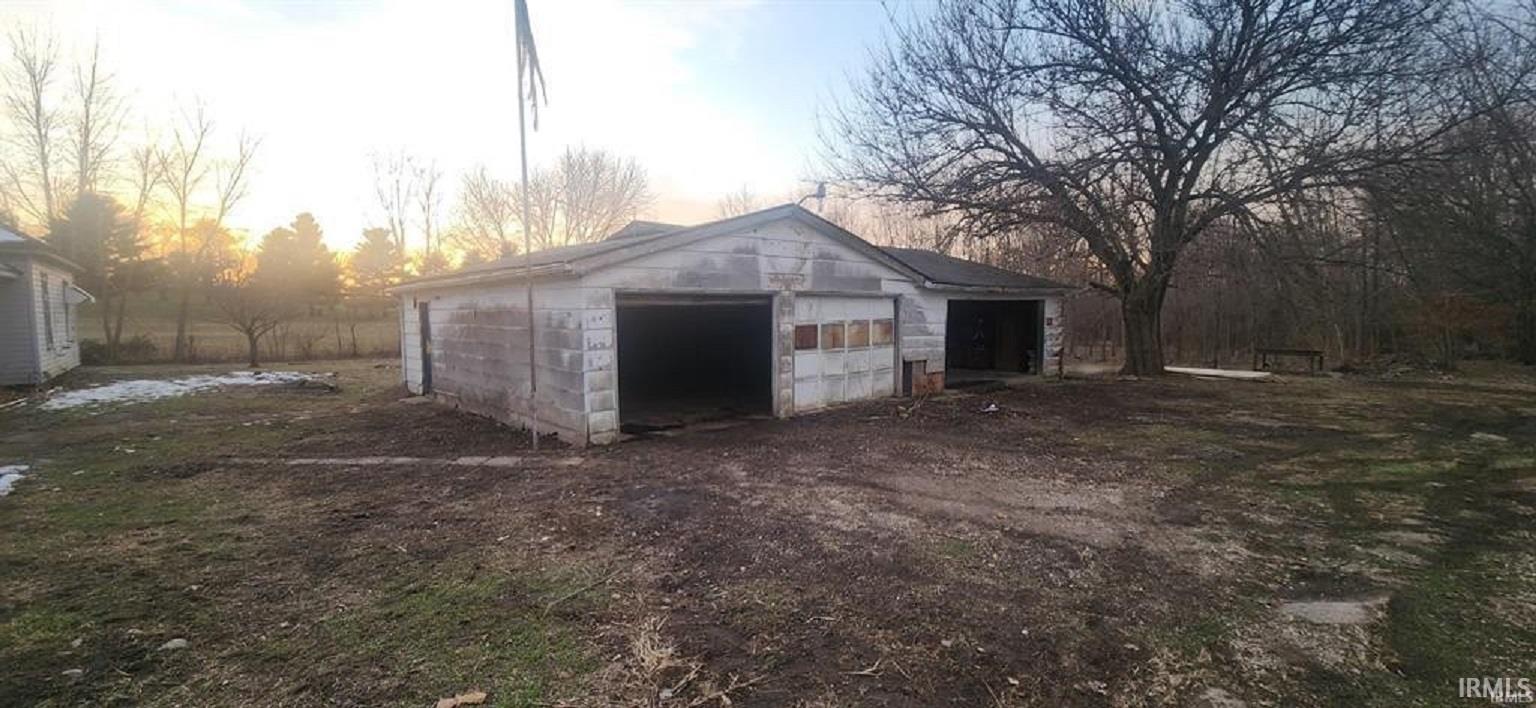 11645 East 1st Street Bicknell, IN 47512 - Photo 10 of 25