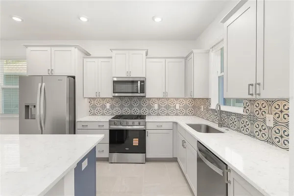 $332,250 | 9656 Southwest 108th Terrace Road, Ocala, FL 34481