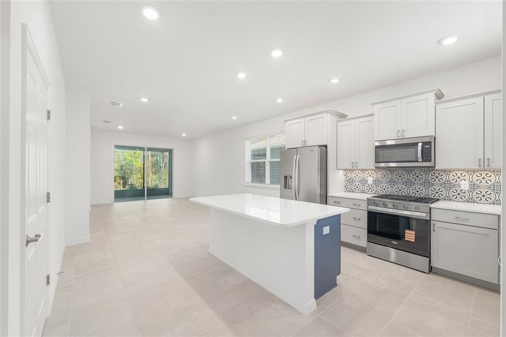 9656 Southwest 108th Terrace Road Ocala, FL 34481 - Photo 10 of 49