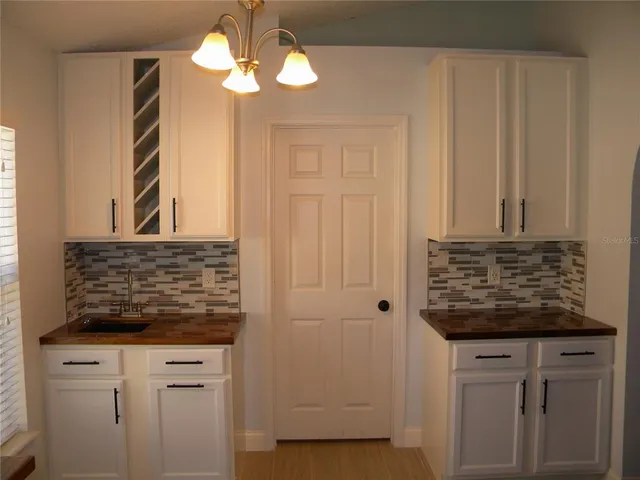 $2,500 | 1821 Corner Meadow Circle, Orlando, FL 32820