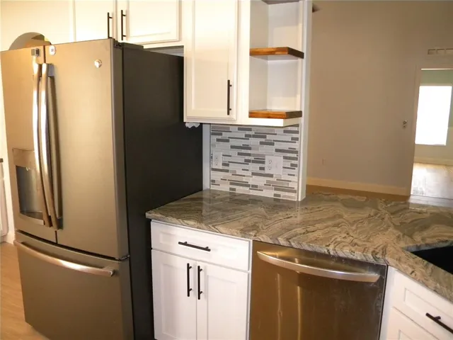 $2,500 | 1821 Corner Meadow Circle, Orlando, FL 32820