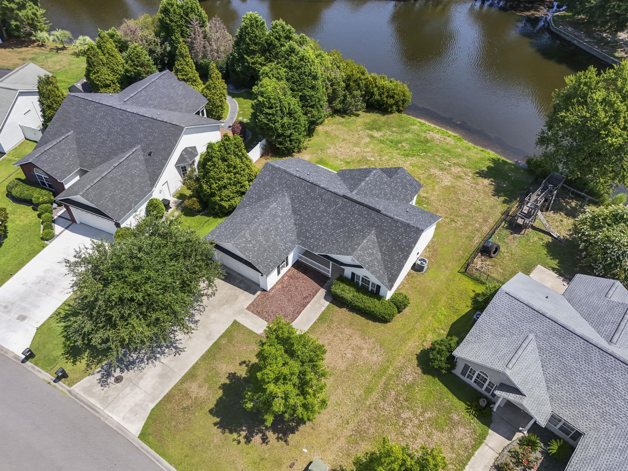 1372 Gailard Drive Conway, SC 29526 - Photo 3 of 43