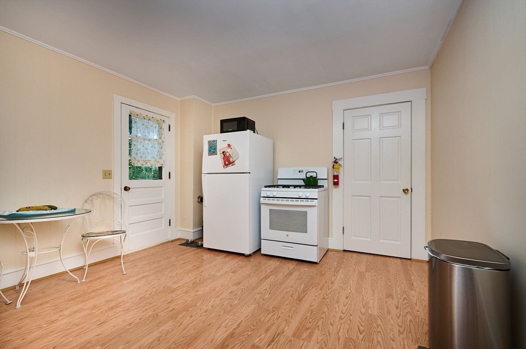 86 Lyman Road Northampton, MA 01060 - Photo 15 of 25