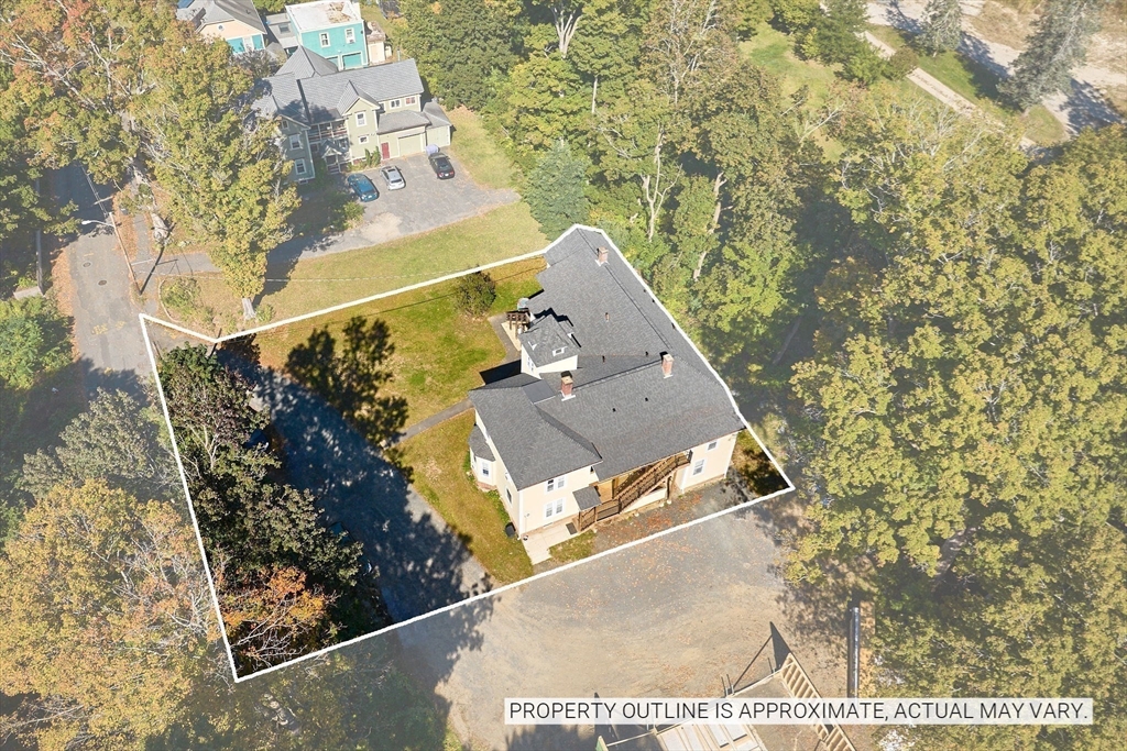 86 Lyman Road Northampton, MA 01060 - Photo 5 of 25