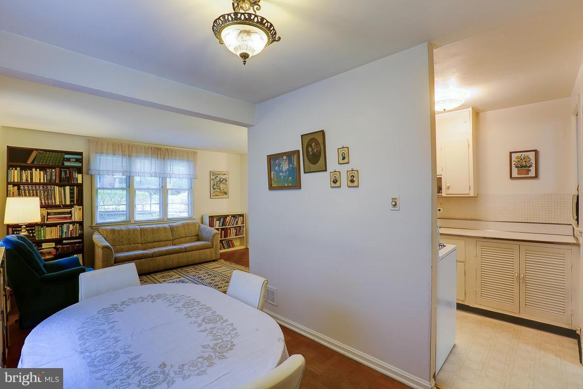 1025 Carson Street Silver Spring, MD 20901 - Photo 7 of 16 Dining Room
