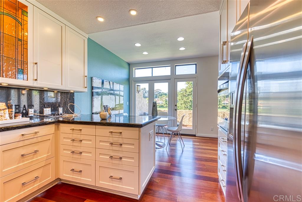 520 San Andres Drive Solana Beach, CA 92075 - Photo 7 of 25