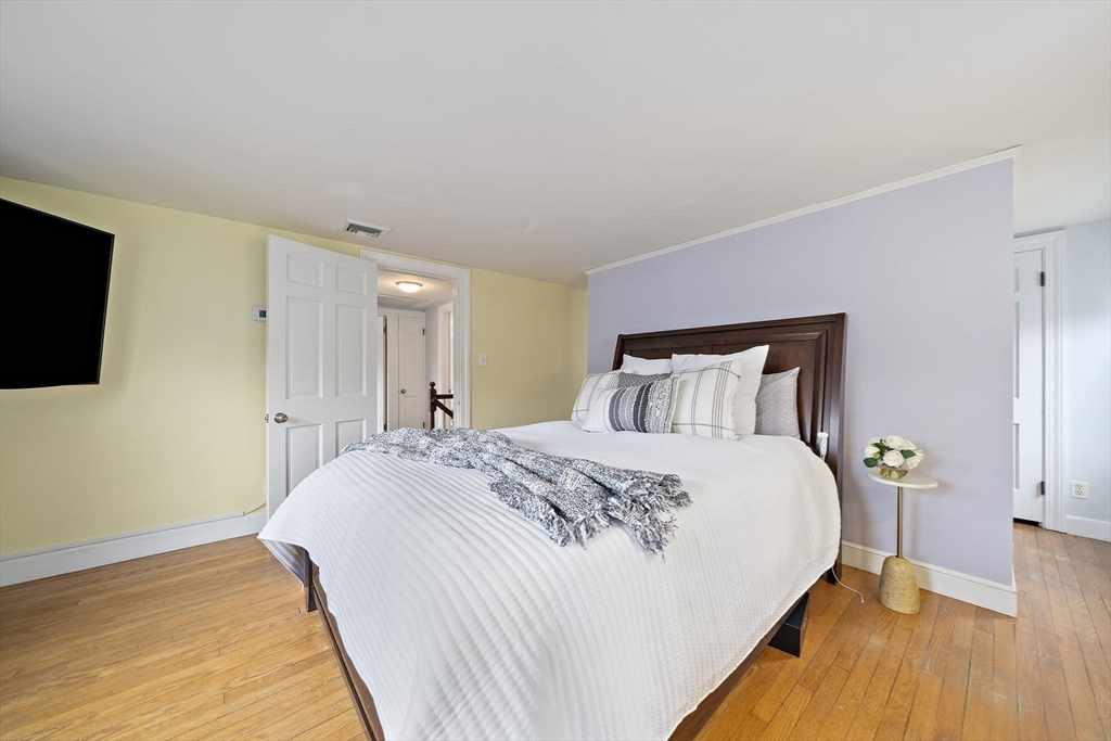 14 Milk Street Lexington, MA 02421 - Photo 15 of 42