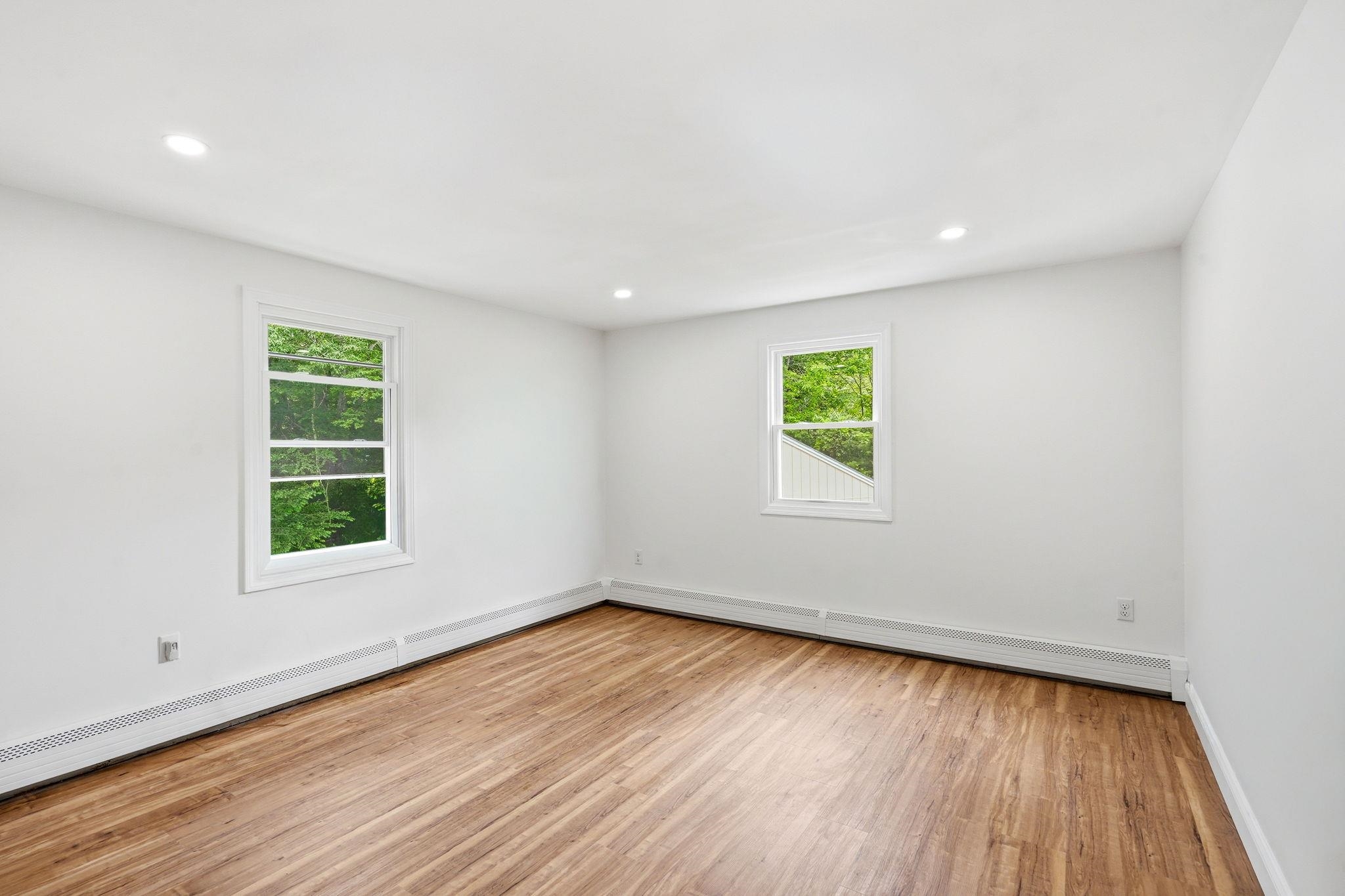 632 Raymond Road Chester, NH 03036 - Photo 12 of 23