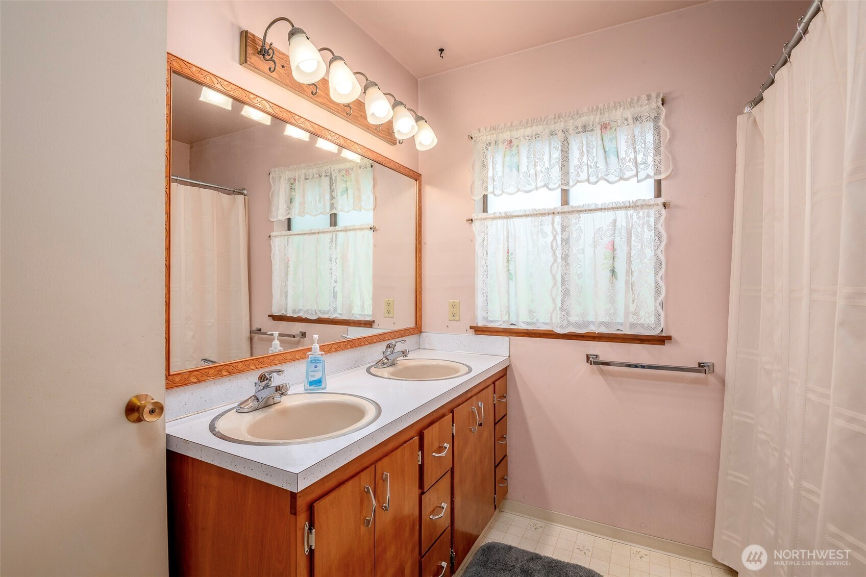 16416 Spanaway Loop Road South Spanaway, WA 98387 - Photo 17 of 36 Gallery Image 17