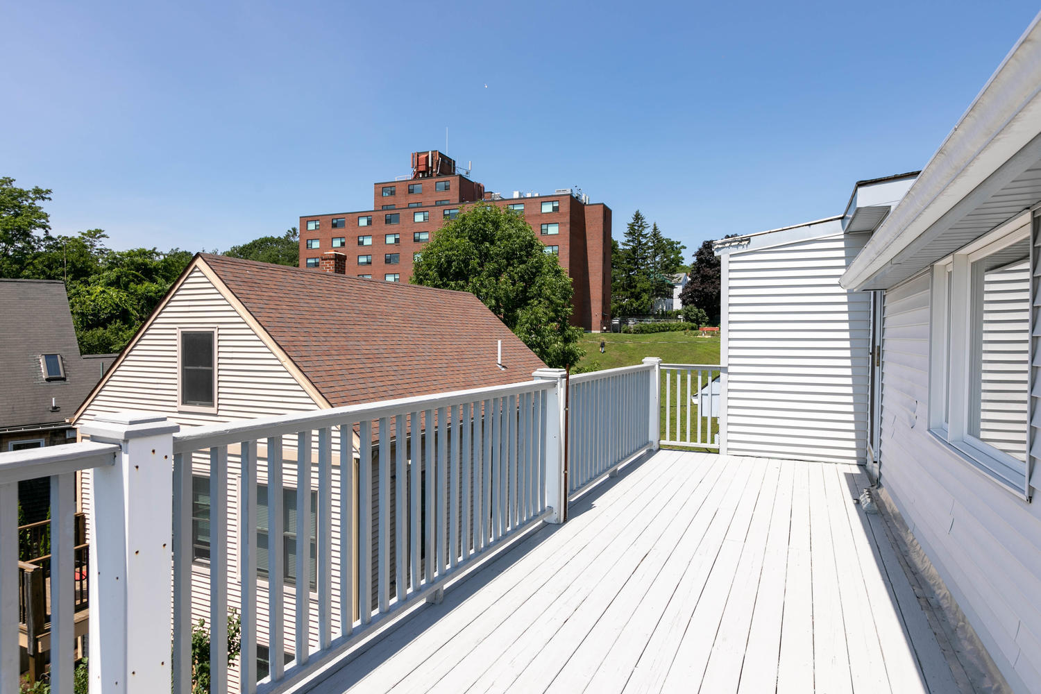 112 Salem Street Portland, ME 04102 - Photo 10 of 29 112 Salem St Portland ME 04102-large-010