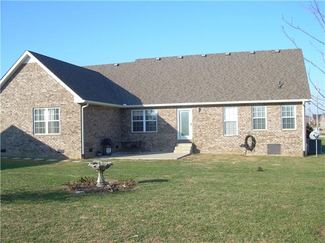 434 Clearview Road Cottontown, TN 37048 - Photo 2 of 11