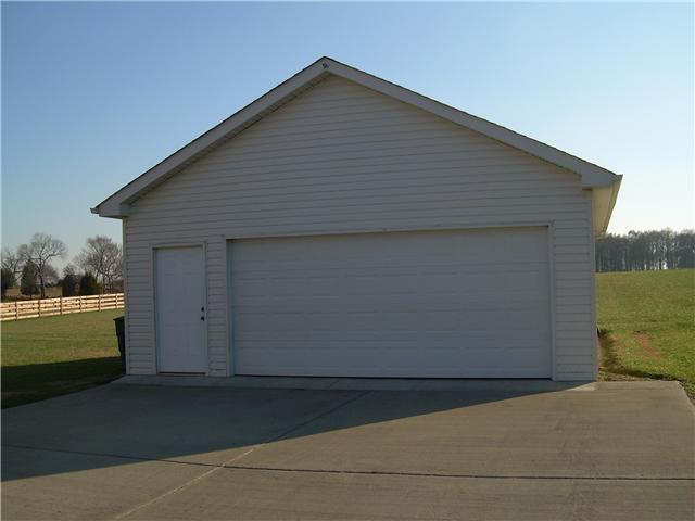 434 Clearview Road Cottontown, TN 37048 - Photo 10 of 11