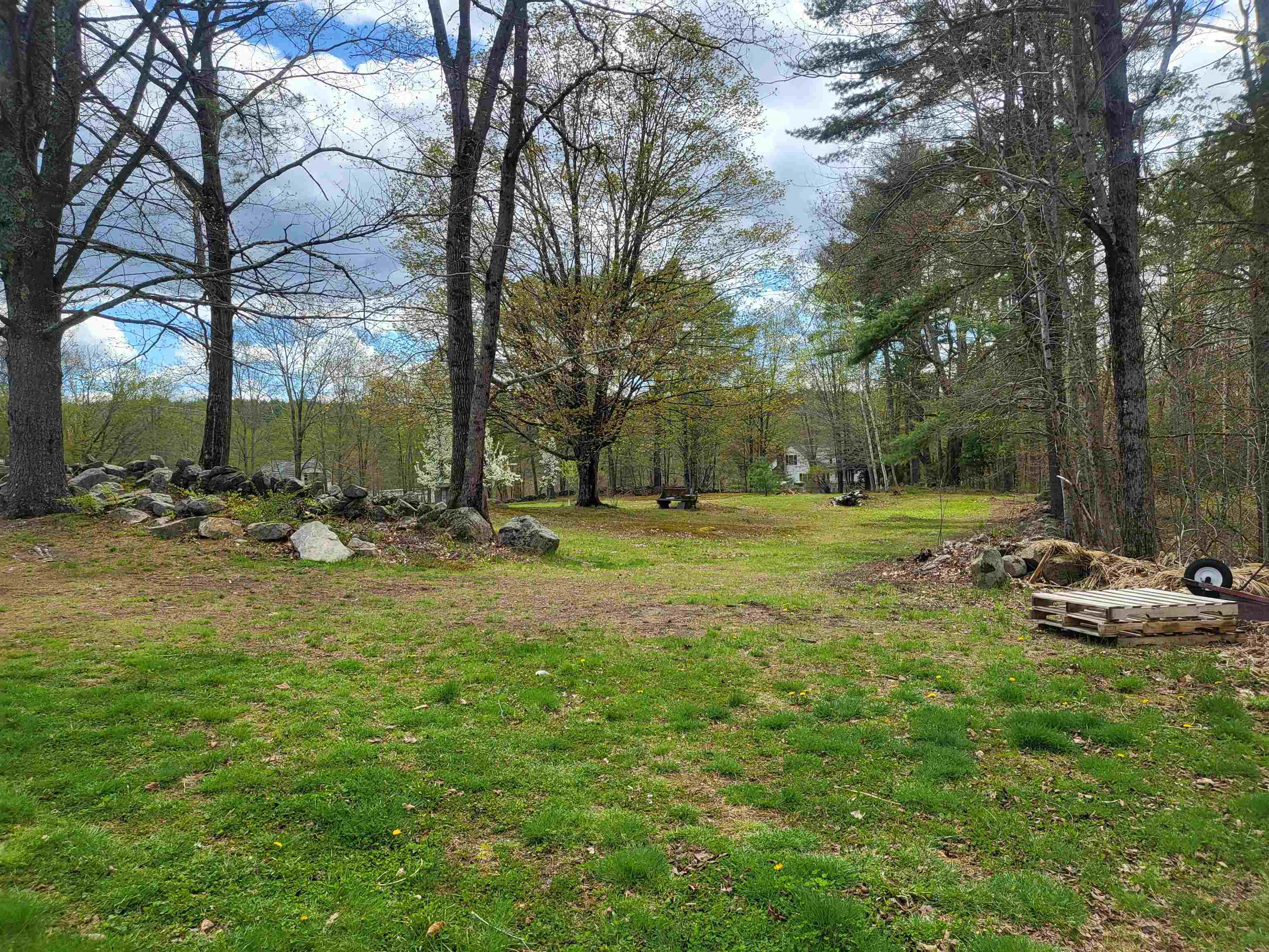 19 Raymond Road Deerfield, NH 03037 - Photo 32 of 34