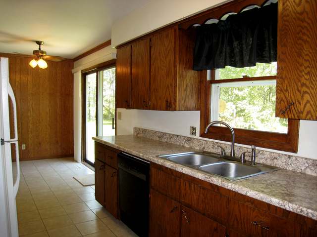 4116 Orchard Drive Rhinelander, WI 54501 - Photo 8 of 20 Gallery Image 8