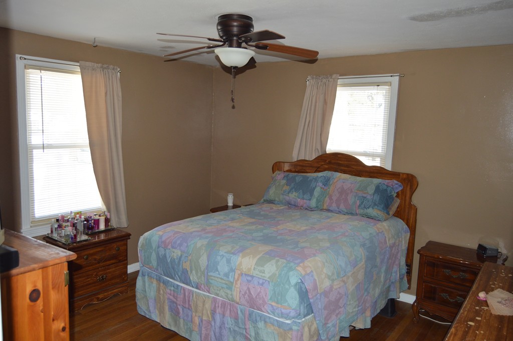 80 Leitch Street Springfield, MA 01109 - Photo 8 of 18
