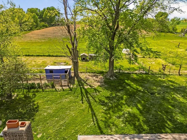 $535,000 | 18171 198th Street, Tonganoxie, KS 66086