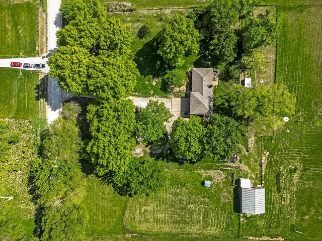 $535,000 | 18171 198th Street, Tonganoxie, KS 66086