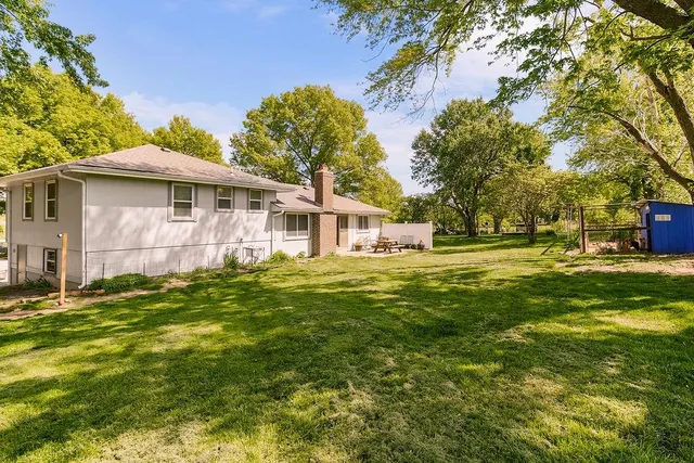 $535,000 | 18171 198th Street, Tonganoxie, KS 66086