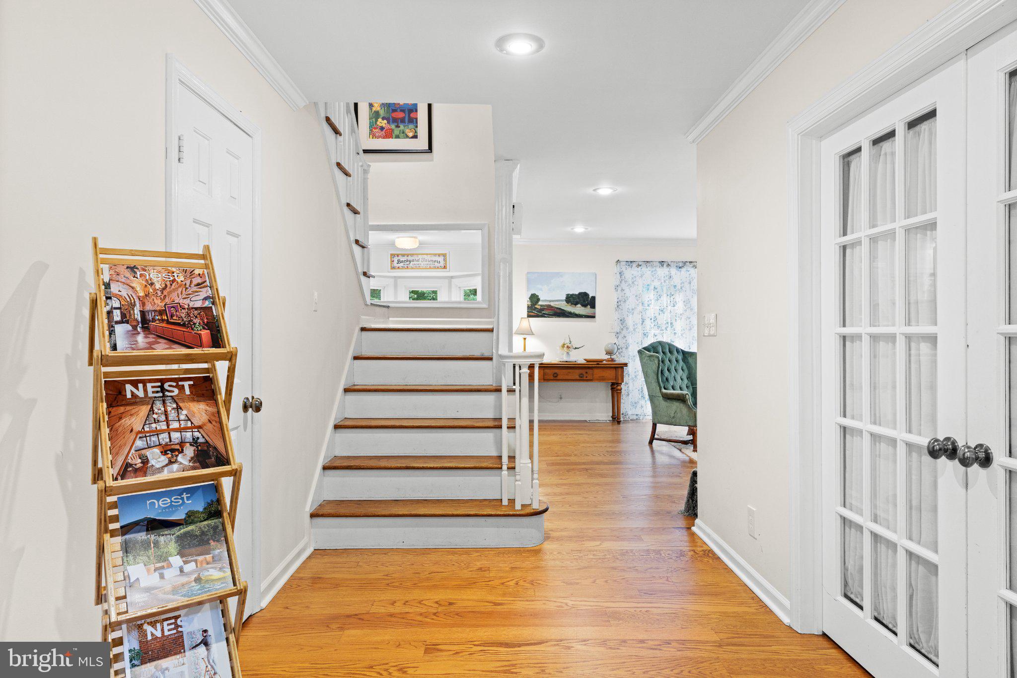 10707 Gordon Road Spotsylvania, VA 22553 - Photo 7 of 23 Inviting entryway with warm tones.