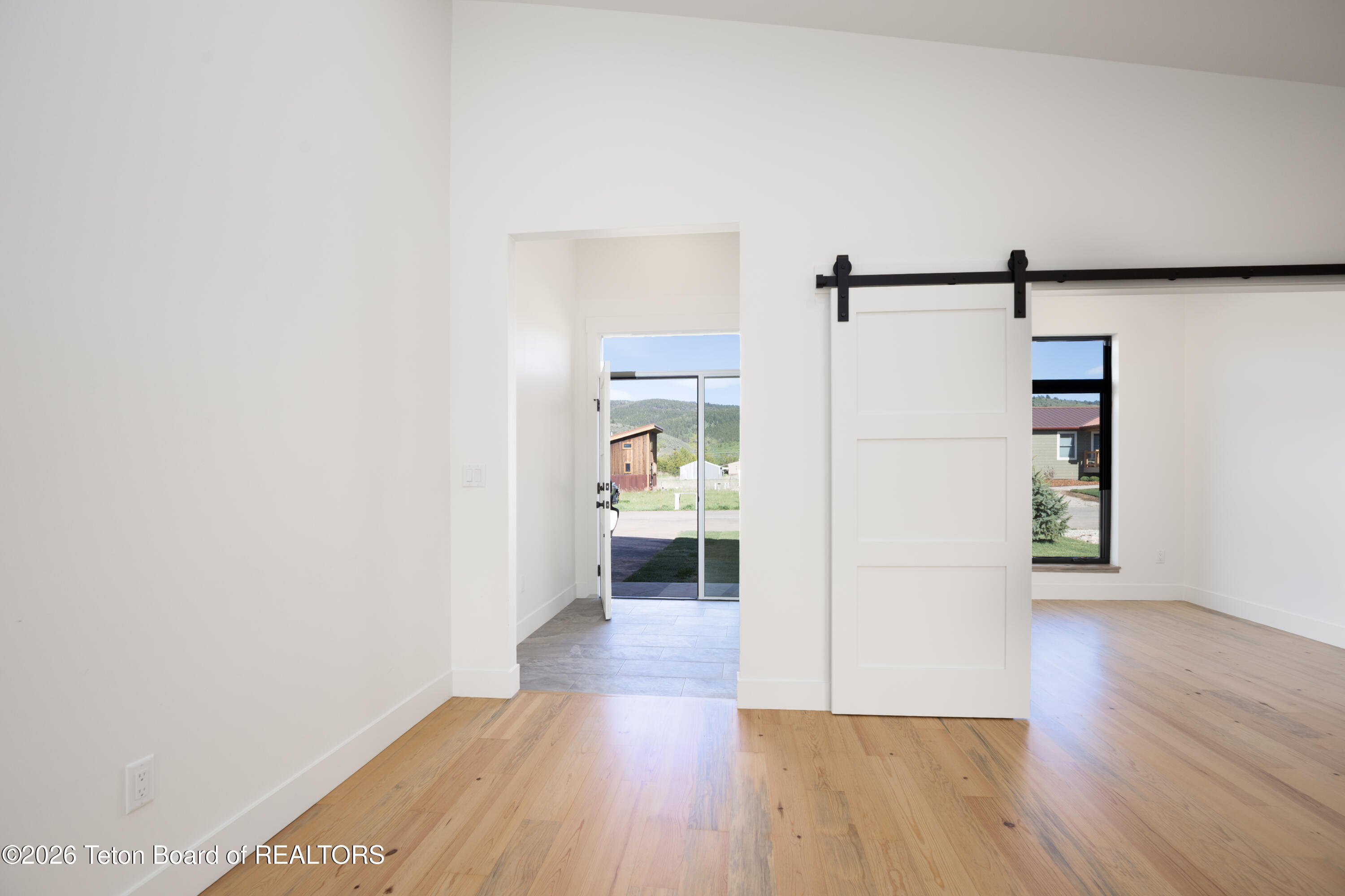 171 Alpine Trail Victor, ID 83455 - Photo 6 of 31 Entry and office