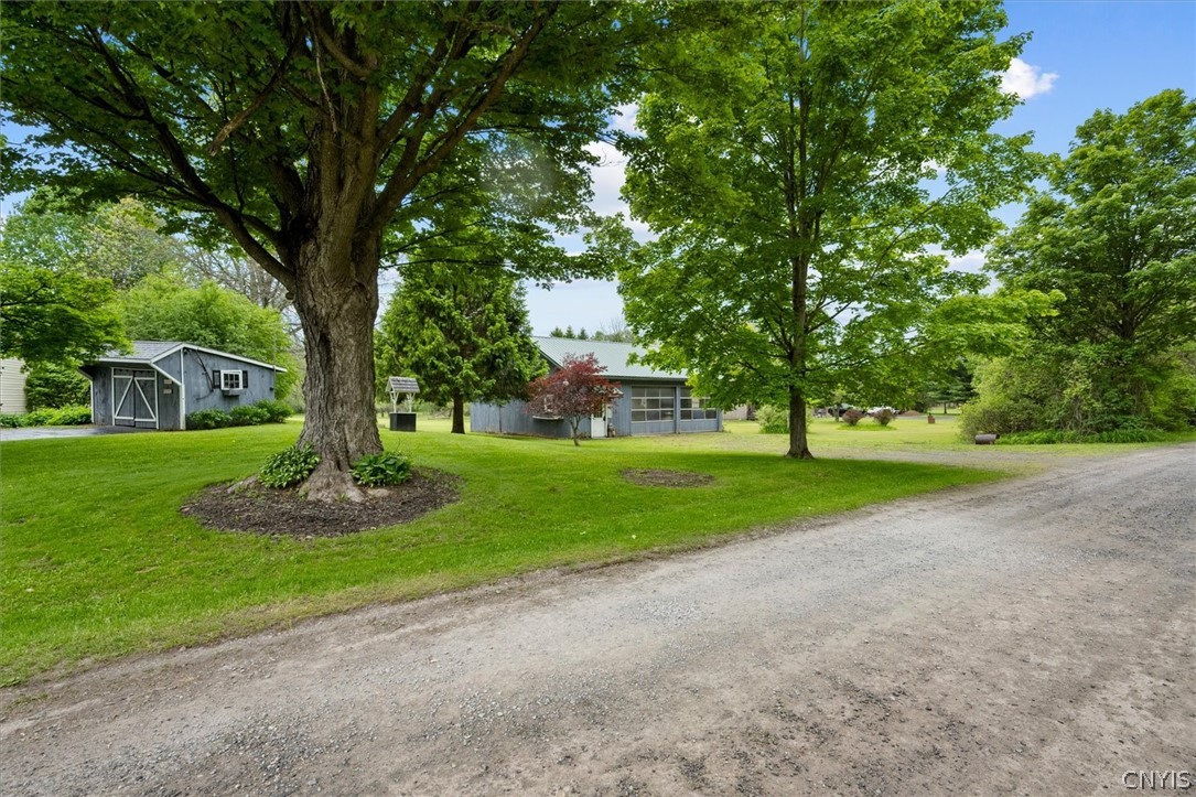 4916 Carrick Road Oneida, NY 13421 - Photo 4 of 50