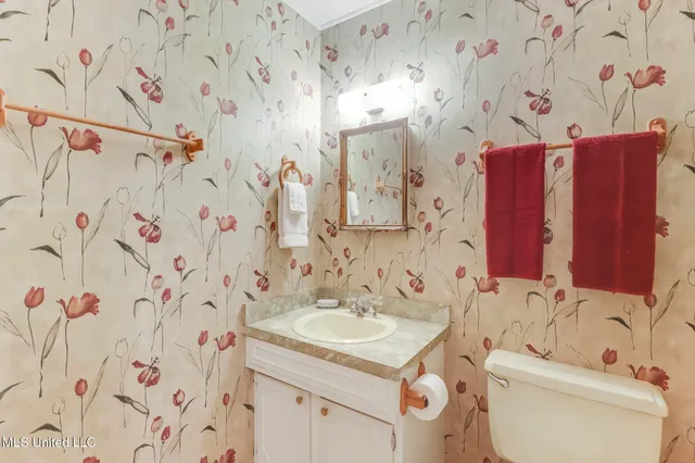 $210,000 | 1739 Thomas Jefferson Drive, Biloxi, MS 39531