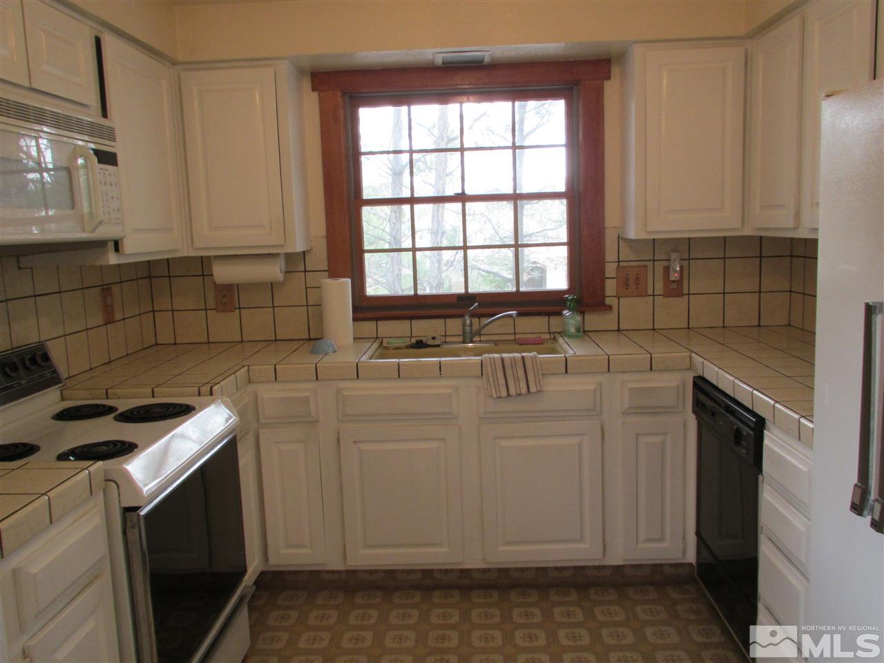 3970 Skyline Boulevard Reno, NV 89509 - Photo 8 of 15 Photo 8