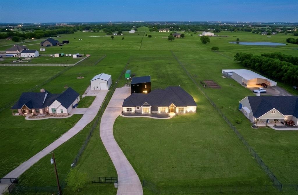 11979 Chisum Road Sanger, TX 76266 - Photo 35 of 39