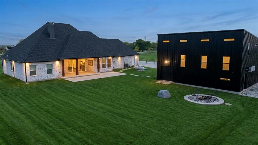 11979 Chisum Road Sanger, TX 76266 - Photo 36 of 39