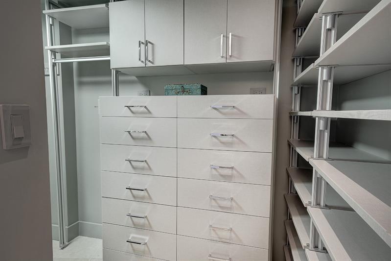 400 Alton Road, Unit 2208 Miami Beach, FL 33139 - Photo 13 of 26 Walking Closet Master Bed 1