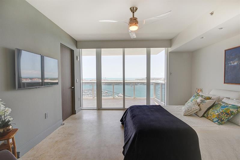 400 Alton Road, Unit 2208 Miami Beach, FL 33139 - Photo 9 of 26 Master Bedroom 1