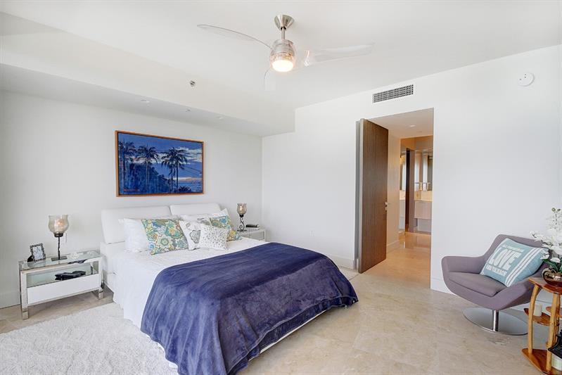 400 Alton Road, Unit 2208 Miami Beach, FL 33139 - Photo 10 of 26 Master Bedroom 2