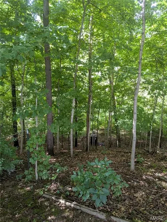 $379,900 | 7 Fisher Lane, Greenville, IL 62246