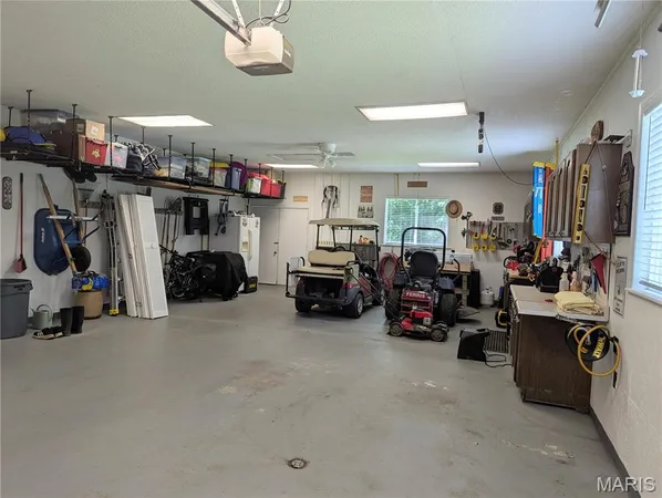 $379,900 | 7 Fisher Lane, Greenville, IL 62246