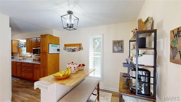 $379,900 | 7 Fisher Lane, Greenville, IL 62246