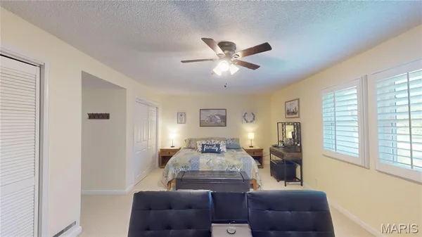 $379,900 | 7 Fisher Lane, Greenville, IL 62246