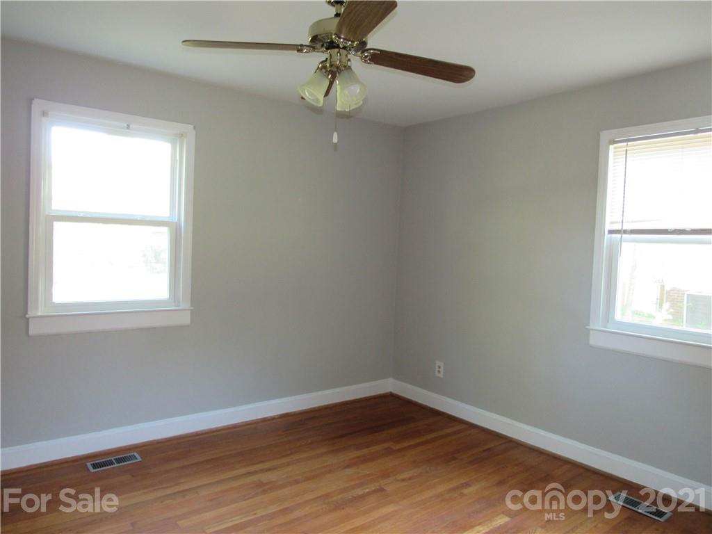 405 Gillsbrook Road Lancaster, SC 29720 - Photo 6 of 10 Gallery Image 6
