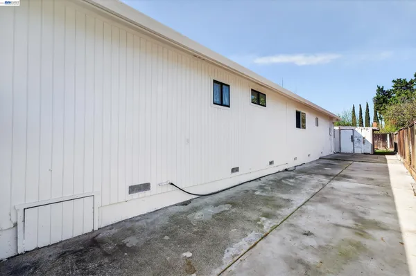 $4,200 | 1450 Kolln Street, Pleasanton, CA 94566