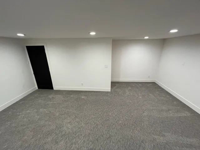 $249,900 | 985 North Westlink Avenue, Wichita, KS 67212