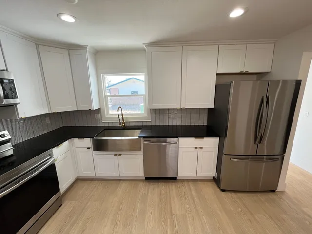 $249,900 | 985 North Westlink Avenue, Wichita, KS 67212