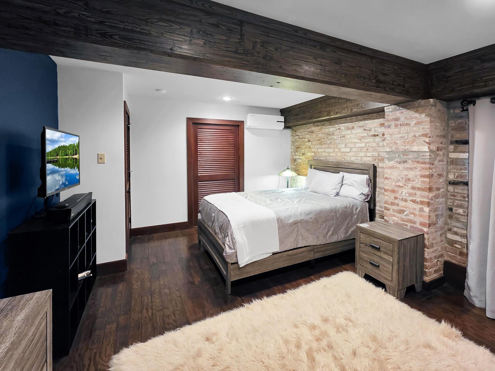 1725 Thomas Road Beaumont, TX 77706 - Photo 36 of 49 Gallery Image 36