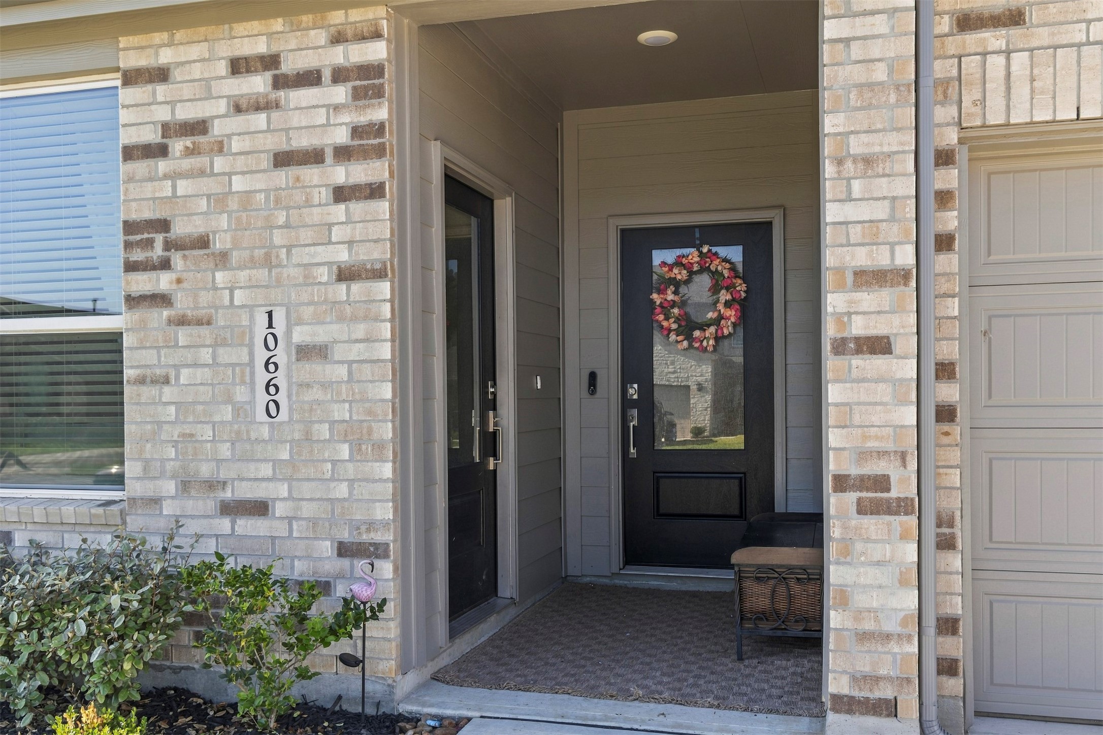 10660 Ellerston Road Cleveland, TX 77327 - Photo 3 of 42 Private entrance to guest house