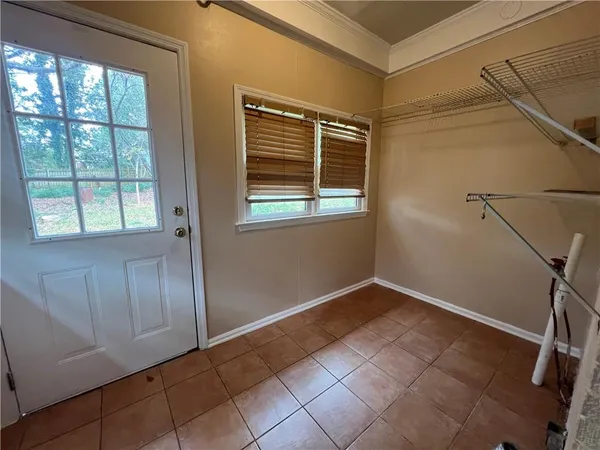 $1,500 | 5 G Avenue, Gainesville, GA 30504