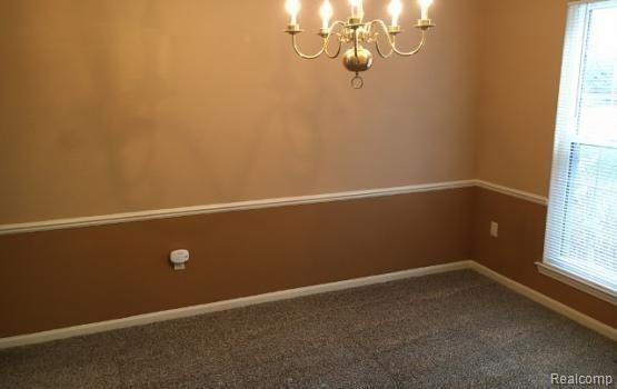 2700 Fox Woods Lane Rochester Hills, MI 48307 - Photo 18 of 39