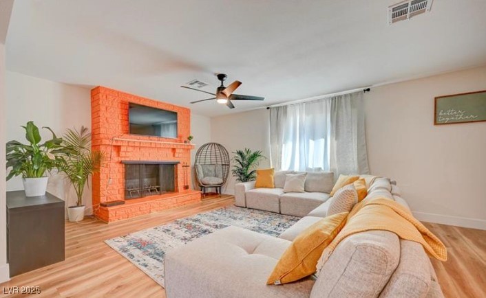 1821 East Oakey Boulevard Las Vegas, NV 89104 - Photo 3 of 27