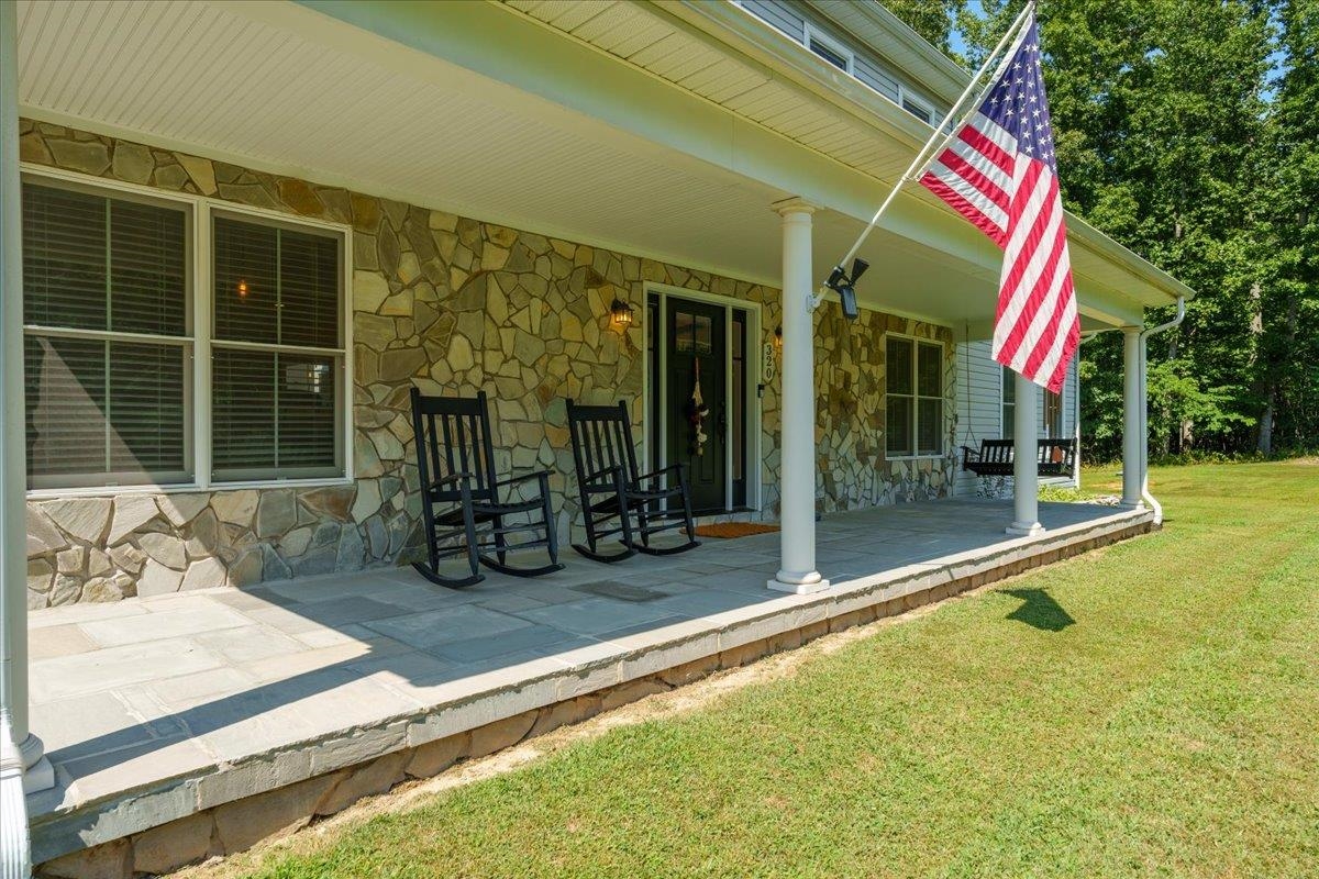 320 Ridgeline Way Lexington, VA 24450 - Photo 4 of 57 Gallery Image 4